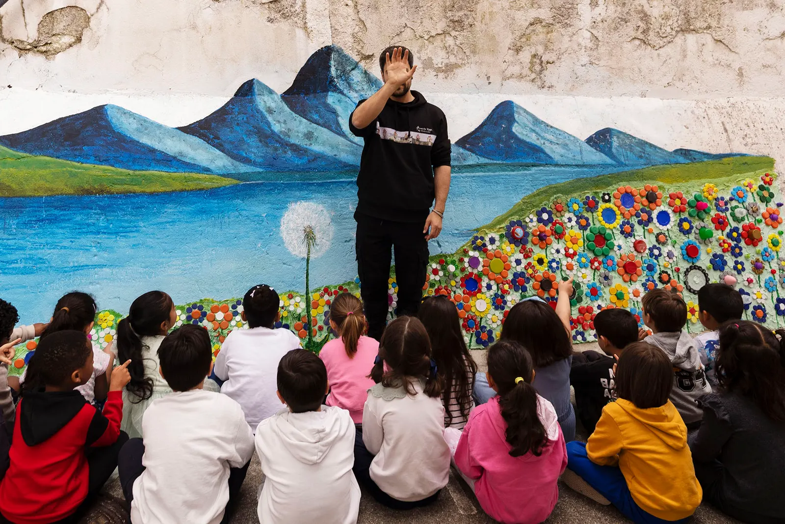 Taller mural — Colegio San Roque — Centros educativos · Mayo 2025 (2/3)